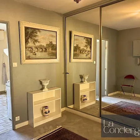 Apartment Le Cadre Dore - Parking - Poitierscentre - Laconciergerie - *