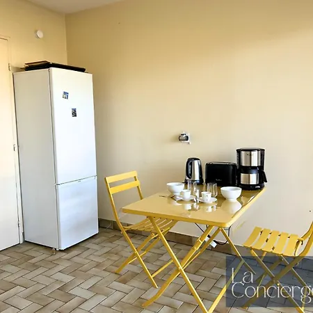 Apartment Le Cadre Dore - Parking - Poitierscentre - Laconciergerie -