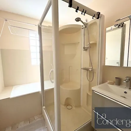 Appartement Le Cadre Dore - Parking - Poitierscentre - Laconciergerie -