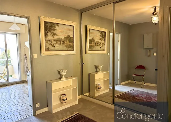 アパート Le Cadre Dore - Parking - Poitierscentre - Laconciergerie - *