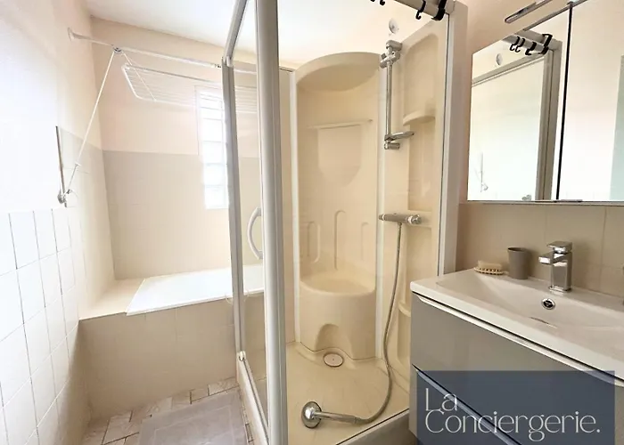 Le Cadre Dore - Parking - Poitierscentre - Laconciergerie - アパート *